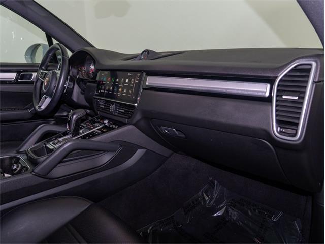 2023 Porsche Cayenne (CC-2005035) for sale in Ventura, California