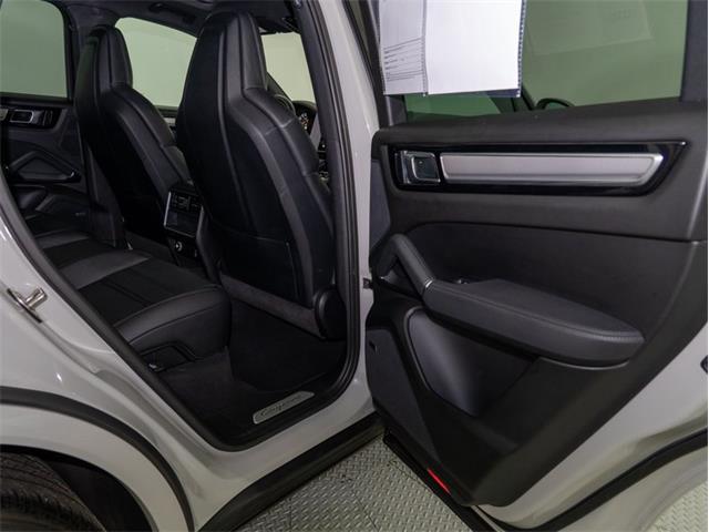 2023 Porsche Cayenne (CC-2005035) for sale in Ventura, California