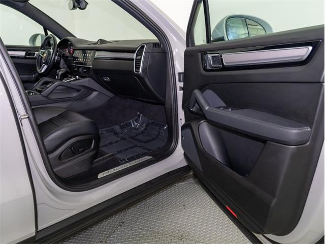 2023 Porsche Cayenne (CC-2005035) for sale in Ventura, California