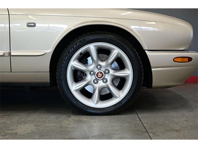 1999 Jaguar XJ (CC-2009936) for sale in Lebanon, Tennessee