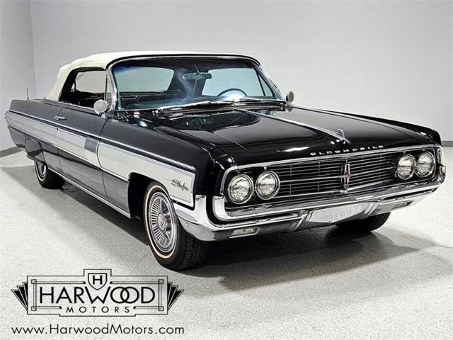 1962 Oldsmobile Starfire (CC-2011180) for sale in Cleveland, Ohio