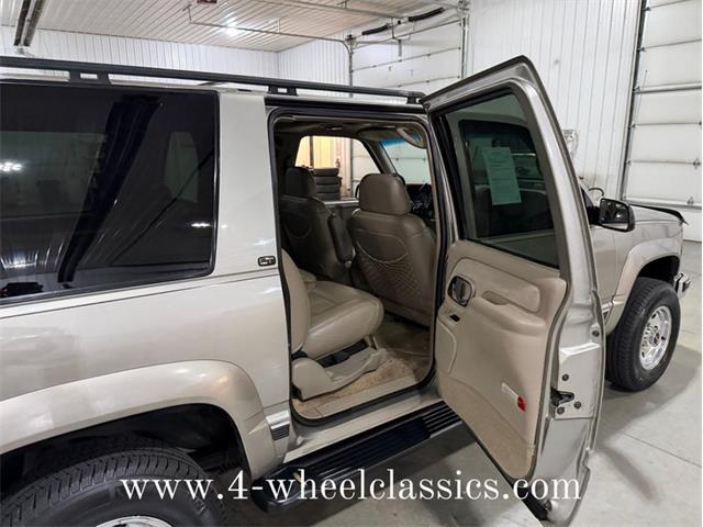 1999 Chevrolet Suburban (CC-2013243) for sale in Holland , Michigan