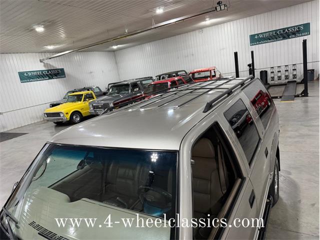 1999 Chevrolet Suburban (CC-2013243) for sale in Holland , Michigan