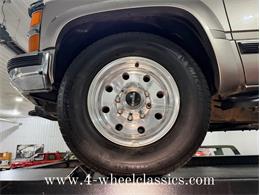 1999 Chevrolet Suburban (CC-2013243) for sale in Holland , Michigan