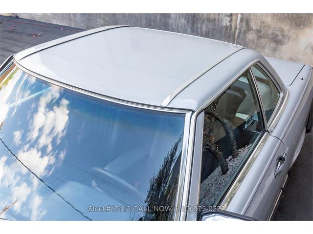 1988 Mercedes-Benz 560SL (CC-2014638) for sale in Beverly Hills, California
