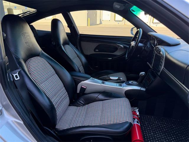 2001 Porsche 911 Carrera (CC-2015127) for sale in Cornelius, North Carolina