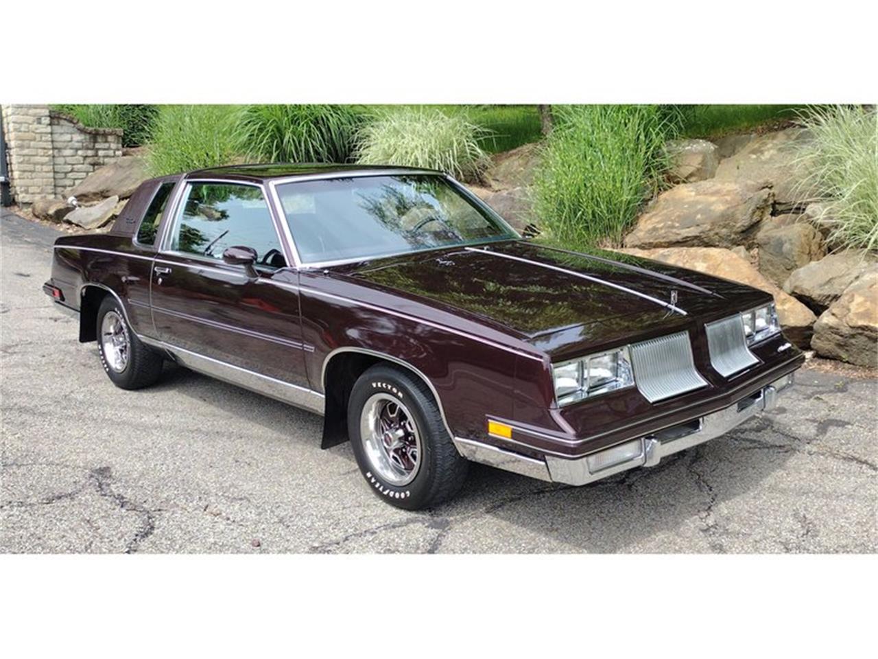 55987249-1986-oldsmobile-