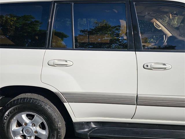 1998 Toyota Land Cruiser (CC-2017140) for sale in Woodland Hills, California