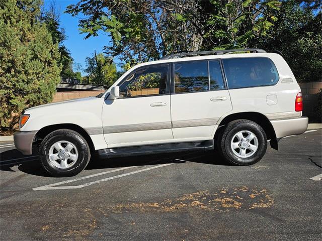 1998 Toyota Land Cruiser (CC-2017140) for sale in Woodland Hills, California