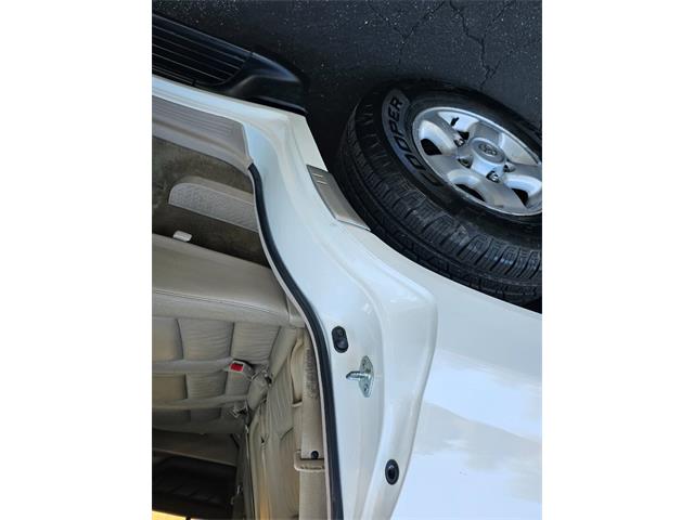 1998 Toyota Land Cruiser (CC-2017140) for sale in Woodland Hills, California