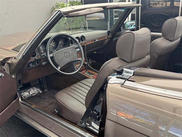1987 Mercedes-Benz 560 (CC-2019437) for sale in Los Angeles, California