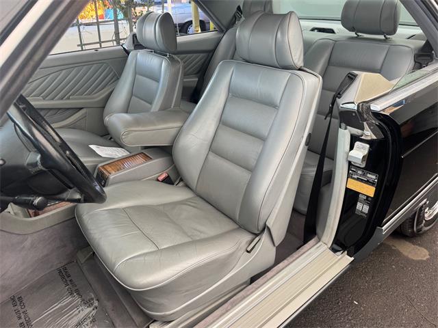 1989 Mercedes-Benz 560 (CC-2019492) for sale in Los Angeles, California