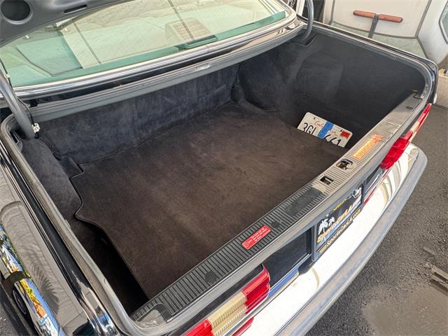 1989 Mercedes-Benz 560 (CC-2019492) for sale in Los Angeles, California