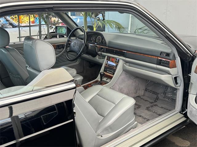 1989 Mercedes-Benz 560 (CC-2019492) for sale in Los Angeles, California