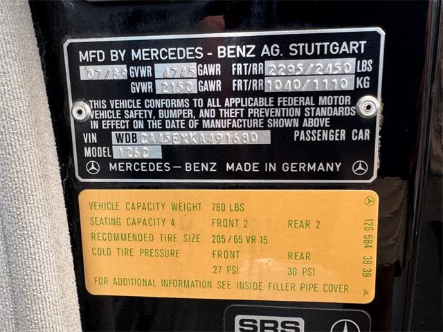 1989 Mercedes-Benz 560 (CC-2019492) for sale in Los Angeles, California