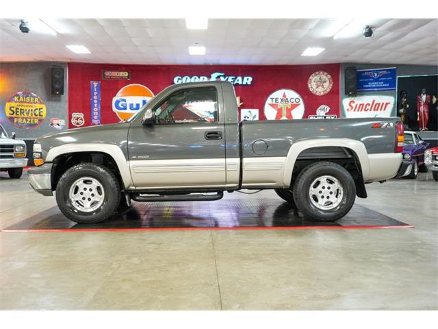 2002 Chevrolet Silverado (CC-2023006) for sale in Homer City, Pennsylvania