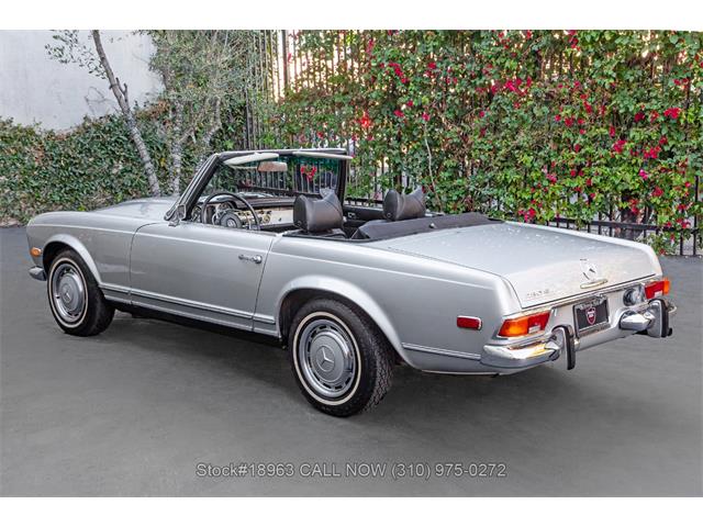1971 Mercedes-Benz 280SL (CC-2023374) for sale in Beverly Hills, California