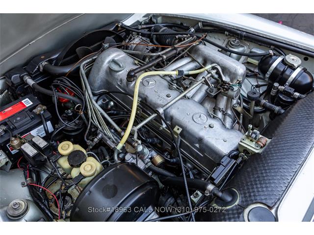 1971 Mercedes-Benz 280SL (CC-2023374) for sale in Beverly Hills, California