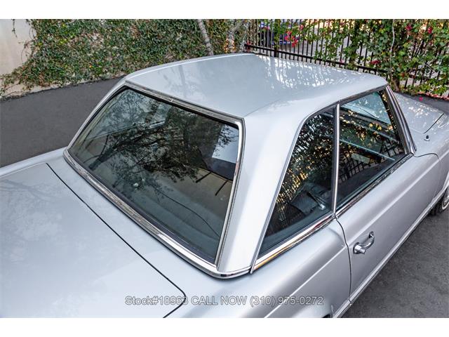 1971 Mercedes-Benz 280SL (CC-2023374) for sale in Beverly Hills, California