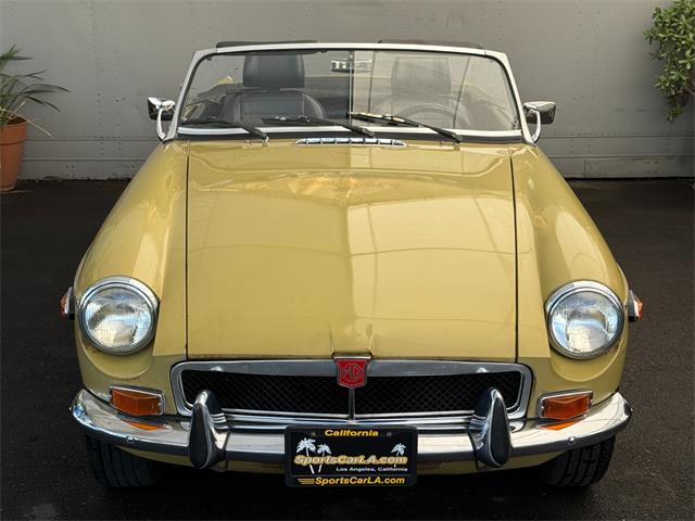1973 MG MGB (CC-2029176) for sale in Los Angeles, California