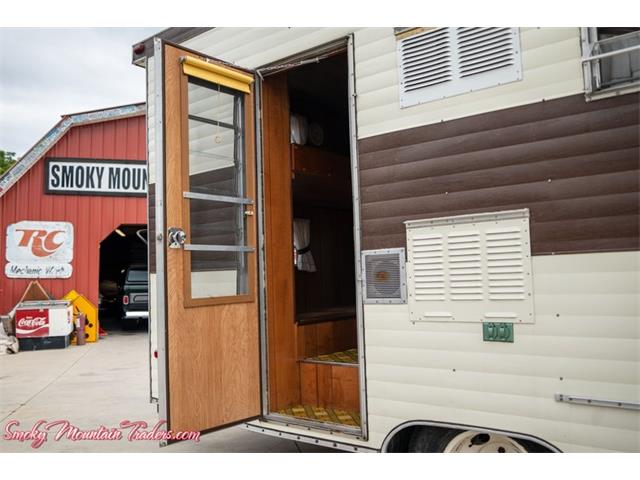 1951 International L130 (CC-2029675) for sale in Lenoir City, Tennessee