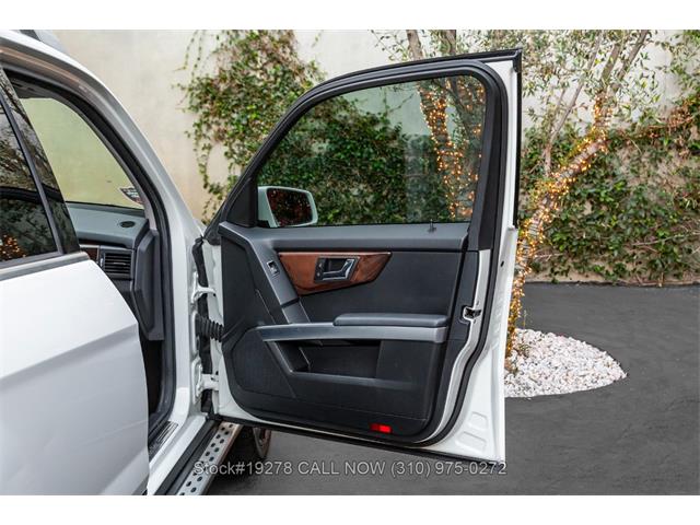 2010 Mercedes-Benz GLK350 (CC-2031082) for sale in Beverly Hills, California