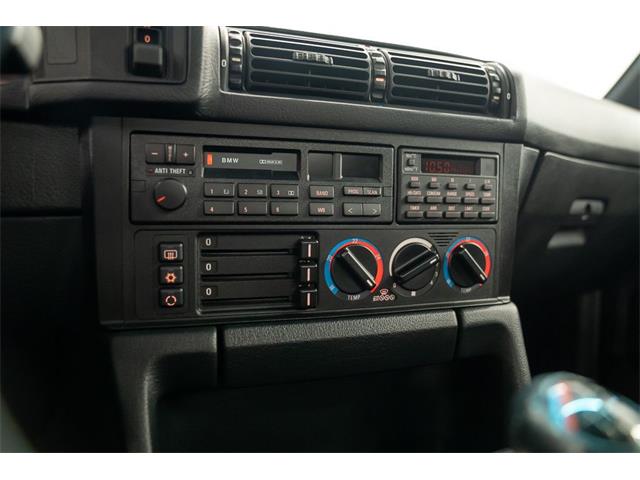 1992 BMW M5 (CC-2031457) for sale in Montreal, Quebec
