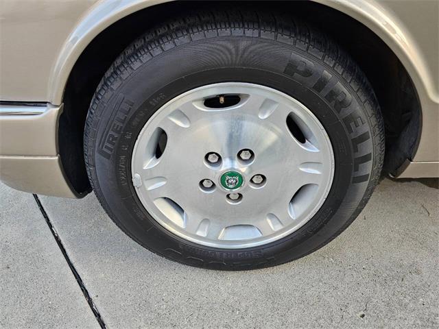 1995 Jaguar XJ (CC-2032458) for sale in Woodland Hills, California