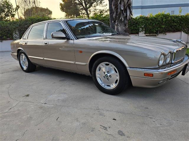 1995 Jaguar XJ (CC-2032458) for sale in Woodland Hills, California