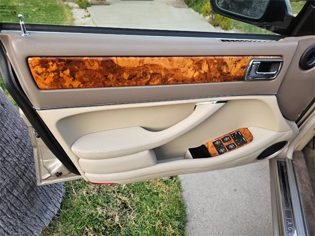 1995 Jaguar XJ (CC-2032458) for sale in Woodland Hills, California
