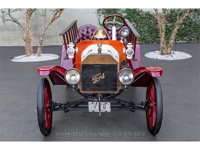 1915 Ford Fire Truck (CC-2032589) for sale in Beverly Hills, California