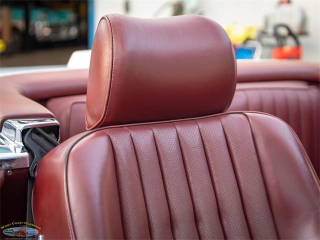 1987 Mercedes-Benz 560SL (CC-2032846) for sale in Torrance, California