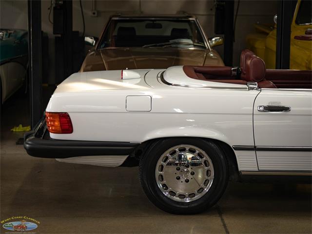 1987 Mercedes-Benz 560SL (CC-2032846) for sale in Torrance, California