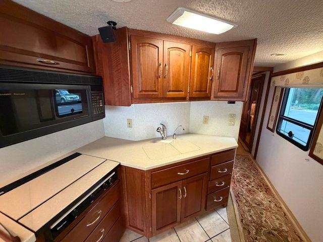 2002 Itasca Horizon (CC-2034612) for sale in Seattle, Washington