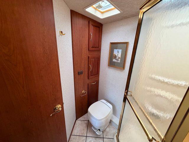2002 Itasca Horizon (CC-2034612) for sale in Seattle, Washington