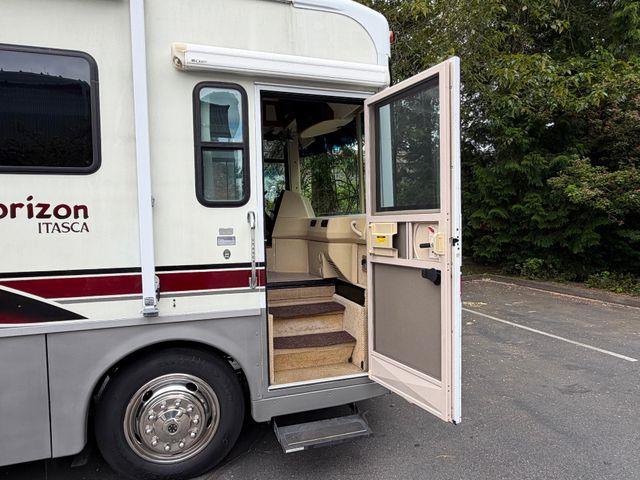 2002 Itasca Horizon (CC-2034612) for sale in Seattle, Washington