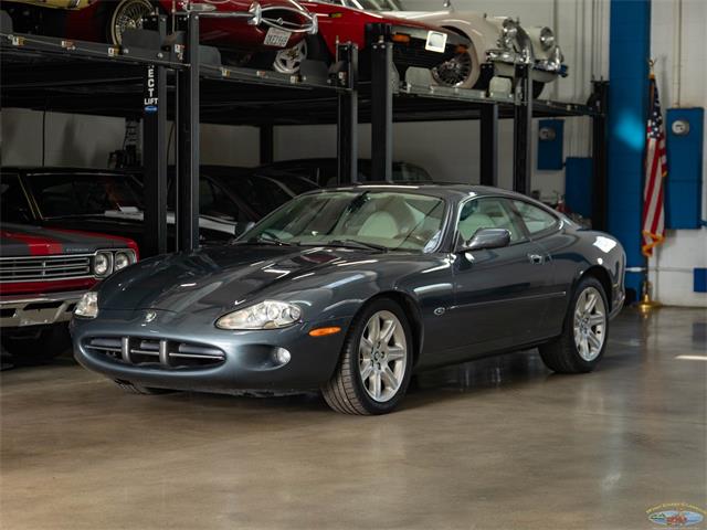 2000 Jaguar XK8 (CC-2030667) for sale in Torrance, California