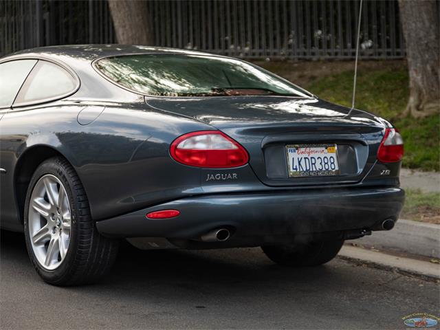 2000 Jaguar XK8 (CC-2030667) for sale in Torrance, California