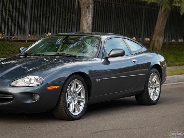 2000 Jaguar XK8 (CC-2030667) for sale in Torrance, California