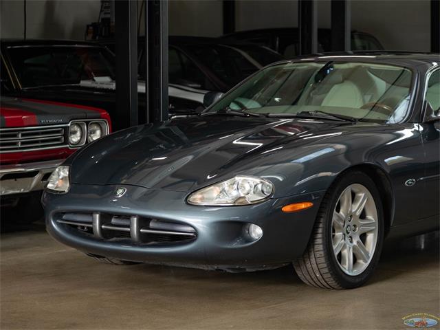 2000 Jaguar XK8 (CC-2030667) for sale in Torrance, California