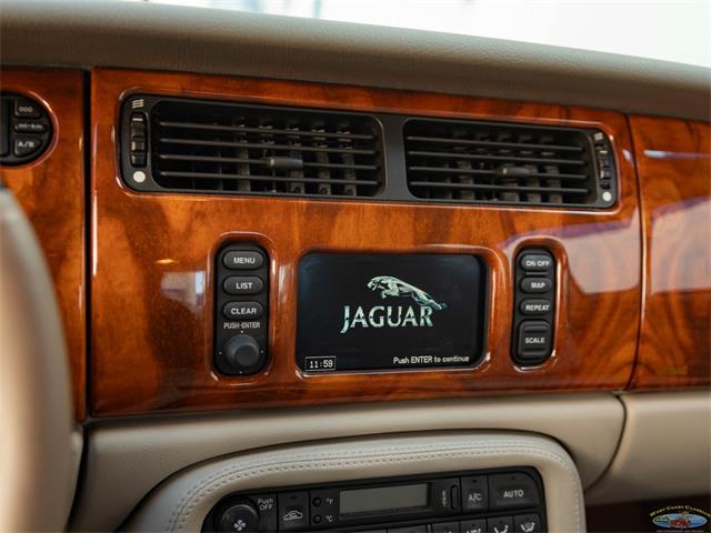 2000 Jaguar XK8 (CC-2030667) for sale in Torrance, California