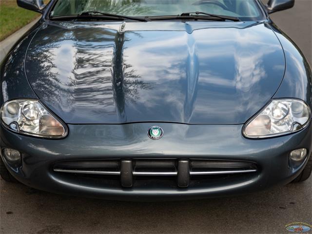 2000 Jaguar XK8 (CC-2030667) for sale in Torrance, California