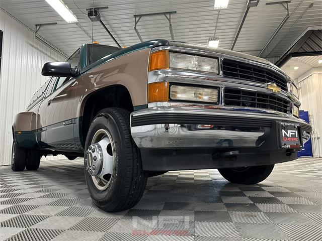 1996 Chevrolet 3500 (CC-2037049) for sale in North East, Pennsylvania