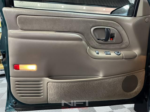 1996 Chevrolet 3500 (CC-2037049) for sale in North East, Pennsylvania