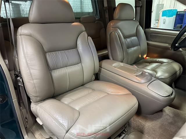 1996 Chevrolet 3500 (CC-2037049) for sale in North East, Pennsylvania