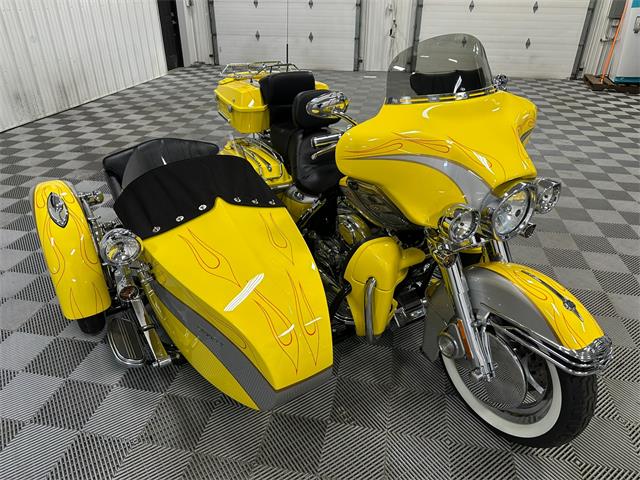 2005 Harley-Davidson FLHT (CC-2037064) for sale in North East, Pennsylvania