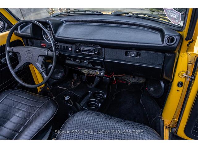 1975 Volkswagen Super Beetle (CC-2037309) for sale in Beverly Hills, California