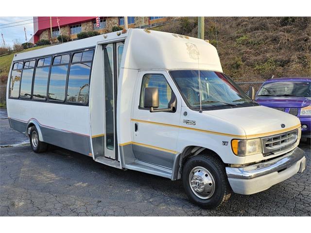 2000 Ford E450 (CC-2037650) for sale in Sevierville, Tennessee
