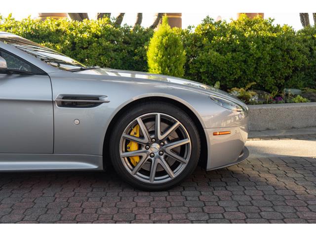 2015 Aston Martin V8 Vantage Roadster (CC-2037802) for sale in Bellevue, Washington