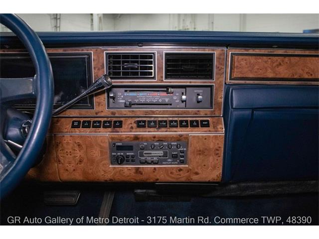 1986 Lincoln Town Car (CC-2038022) for sale in Kentwood, Michigan